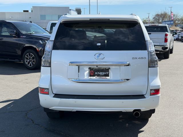 Used 2016 Lexus GX 460 w/ Premium Package image 9