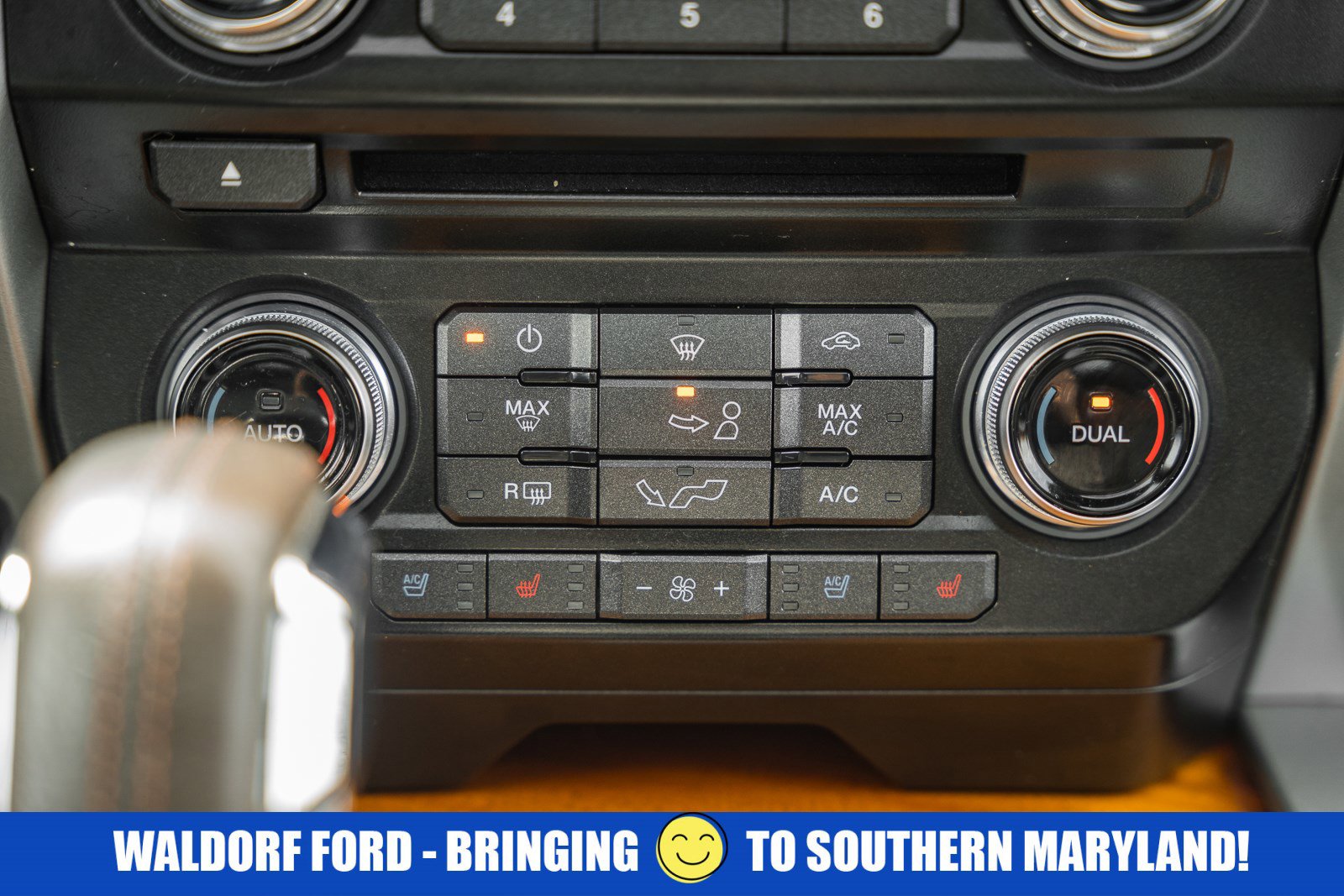 Used 2015 Ford F150 King Ranch w/ Equipment Group 601A Luxury image 30