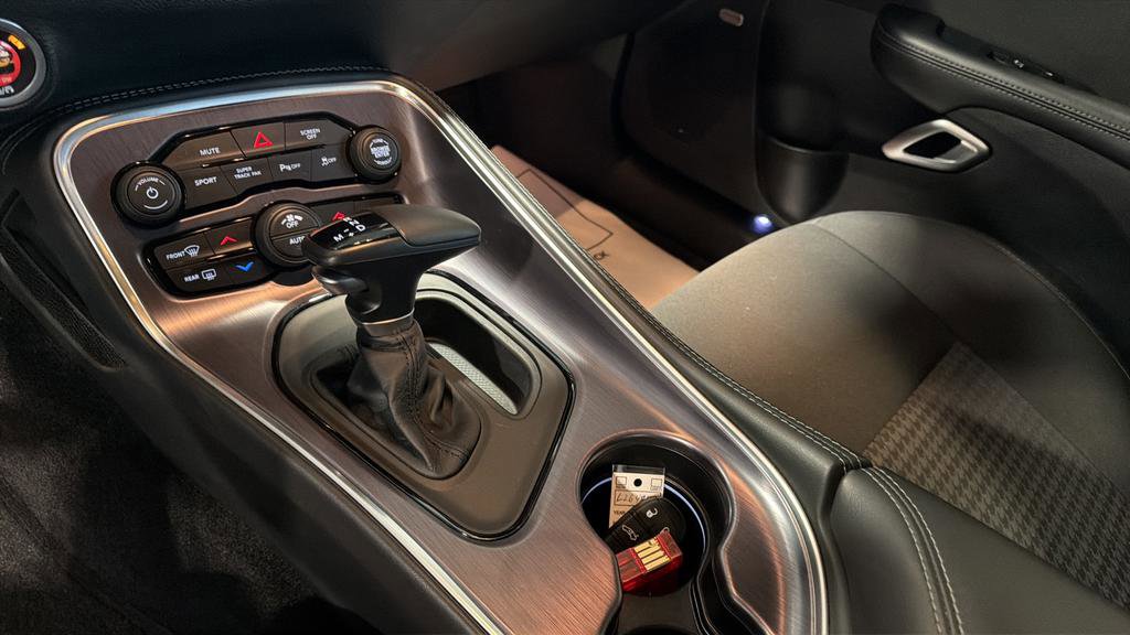 Used 2018 Dodge Challenger R/T Scat Pack image 23