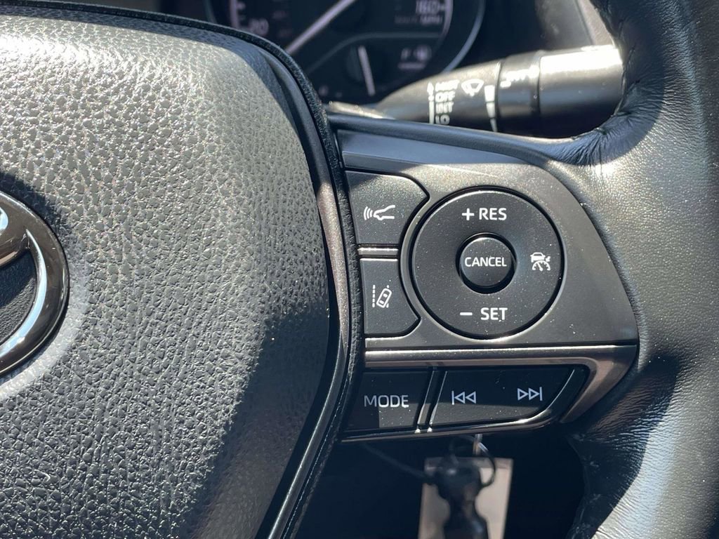 Used 2023 Toyota Camry SE FWD image 27