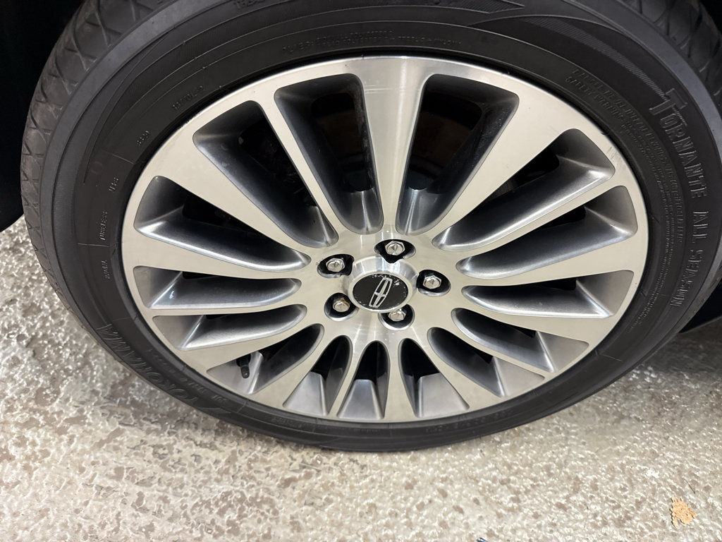 Used 2018 Lincoln MKC Reserve w/ Lincoln MKC Climate Package AWD/4WD image 35