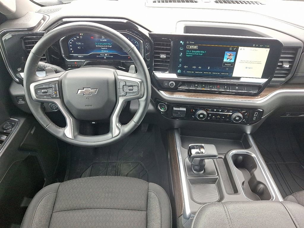 Certified 2024 Chevrolet Silverado 1500 RST w/ Rally Edition image 12