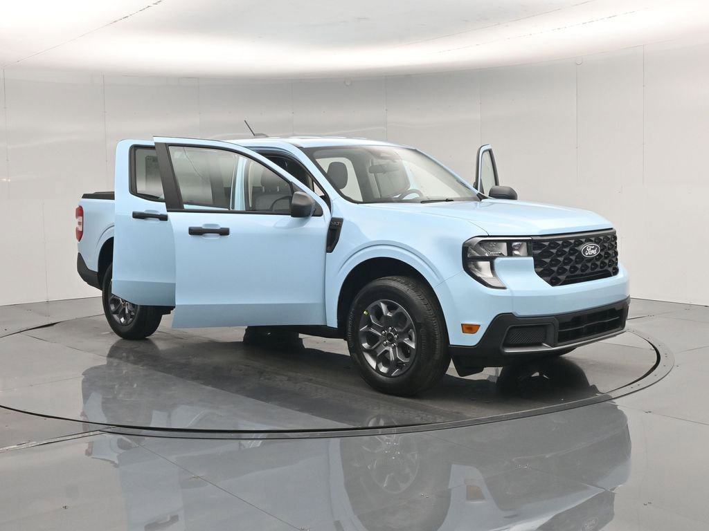 New 2026 Ford Maverick XLT FWD image 30