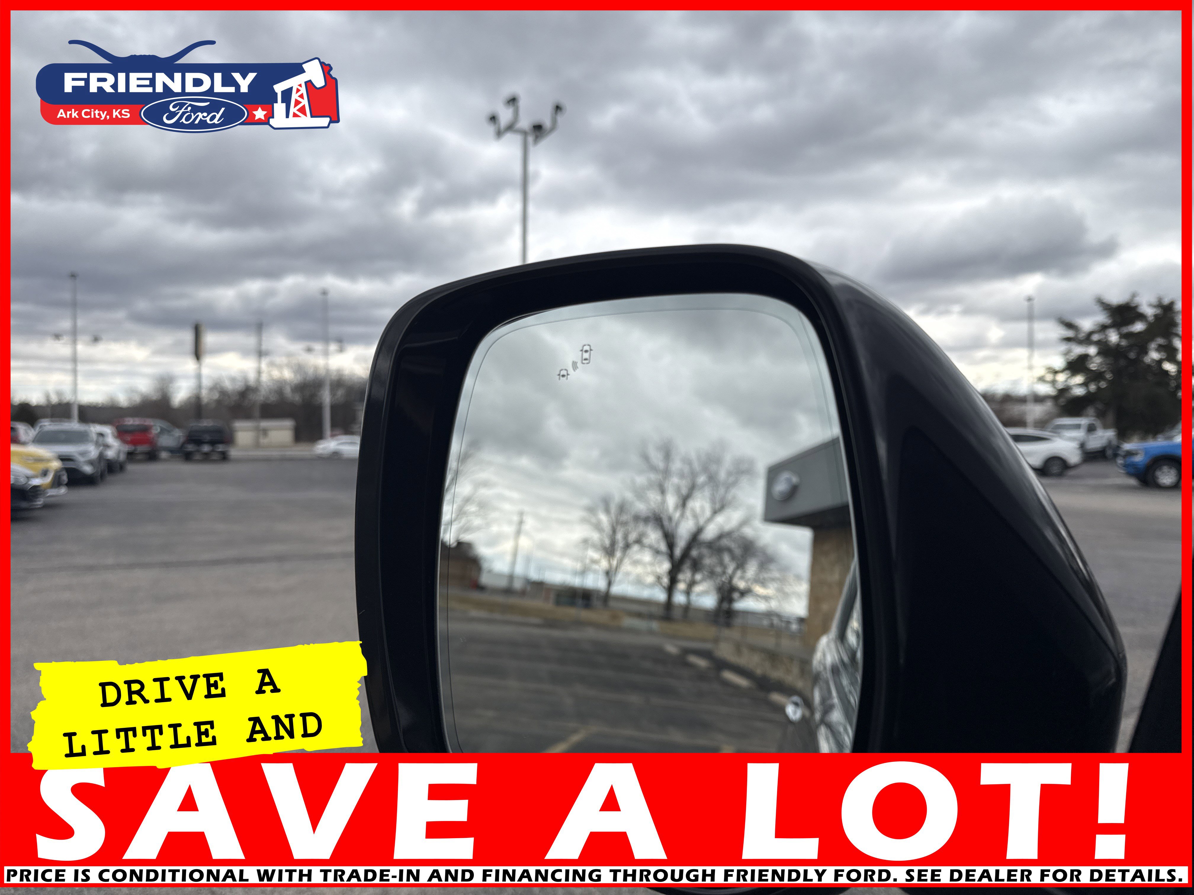 Used 2024 Nissan Armada SV image 40