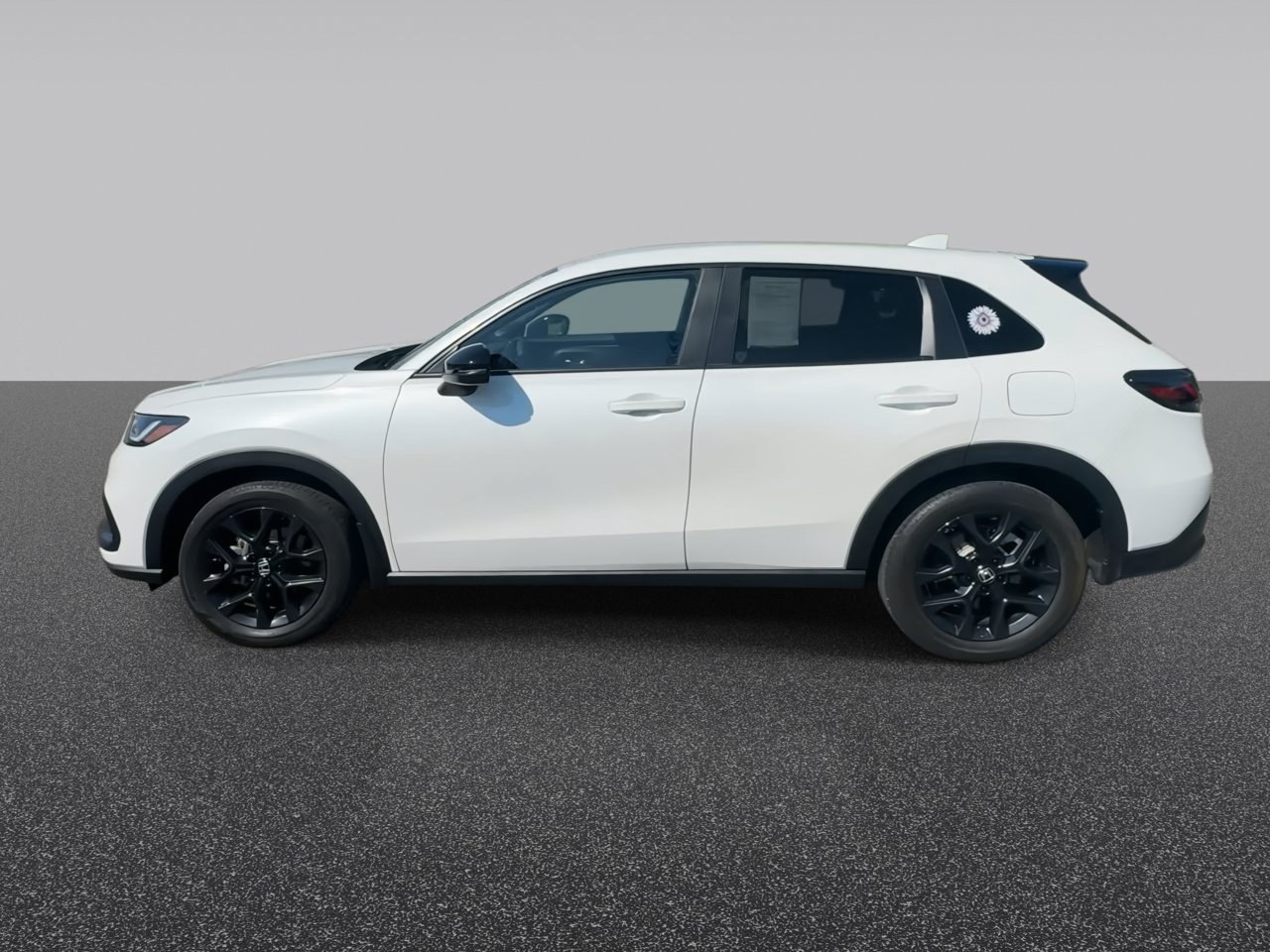 Used 2024 Honda HR-V Sport image 6