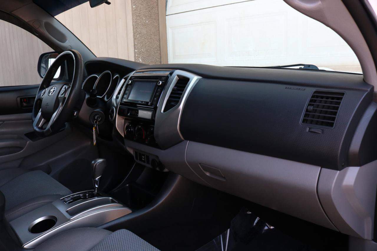 Used 2014 Toyota Tacoma 4x4 Double Cab w/ TRD Sport Package image 41
