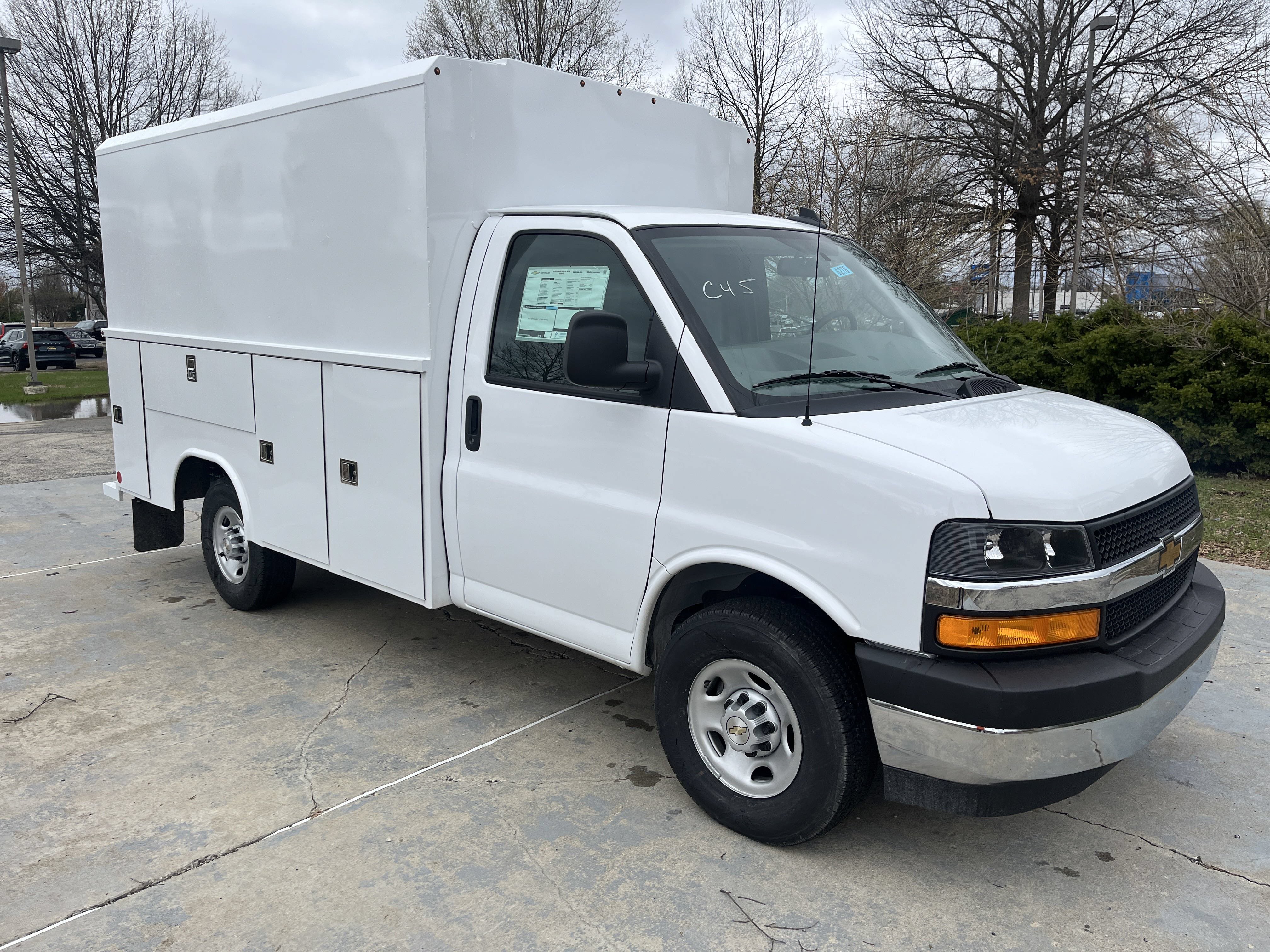 New 2025 Chevrolet Express 3500 w/ Power Convenience Package RWD image 2