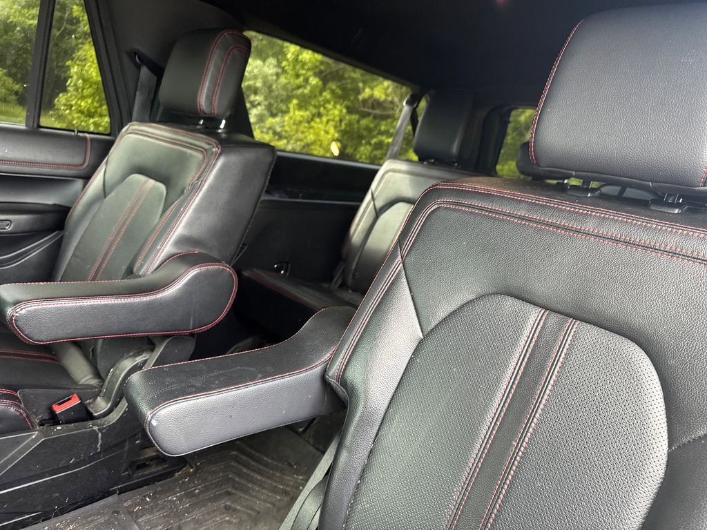 Used 2021 Ford Expedition Max Limited AWD/4WD image 9