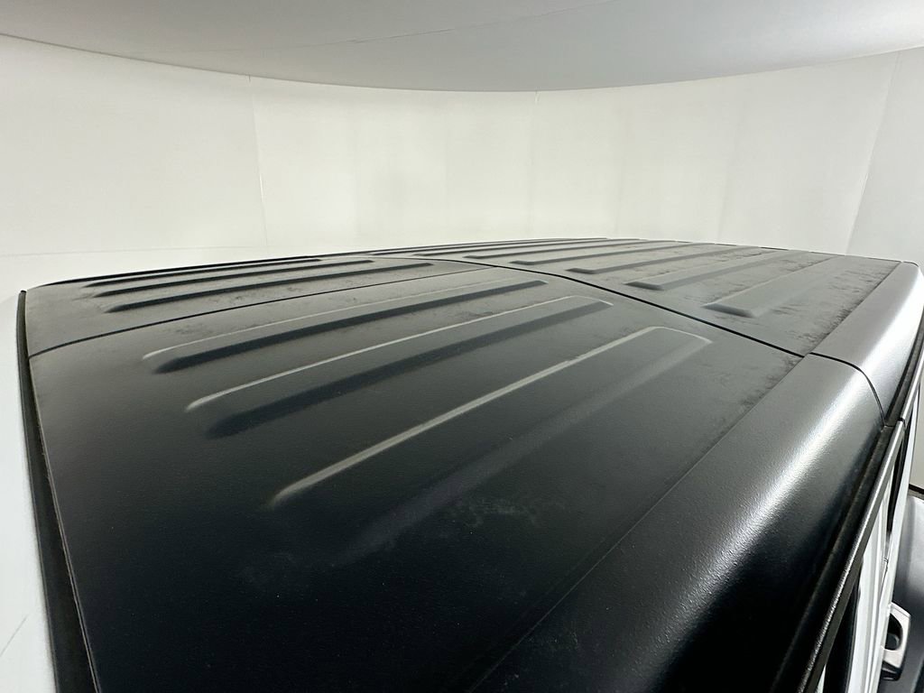 Certified 2025 Jeep Wrangler Willys image 32