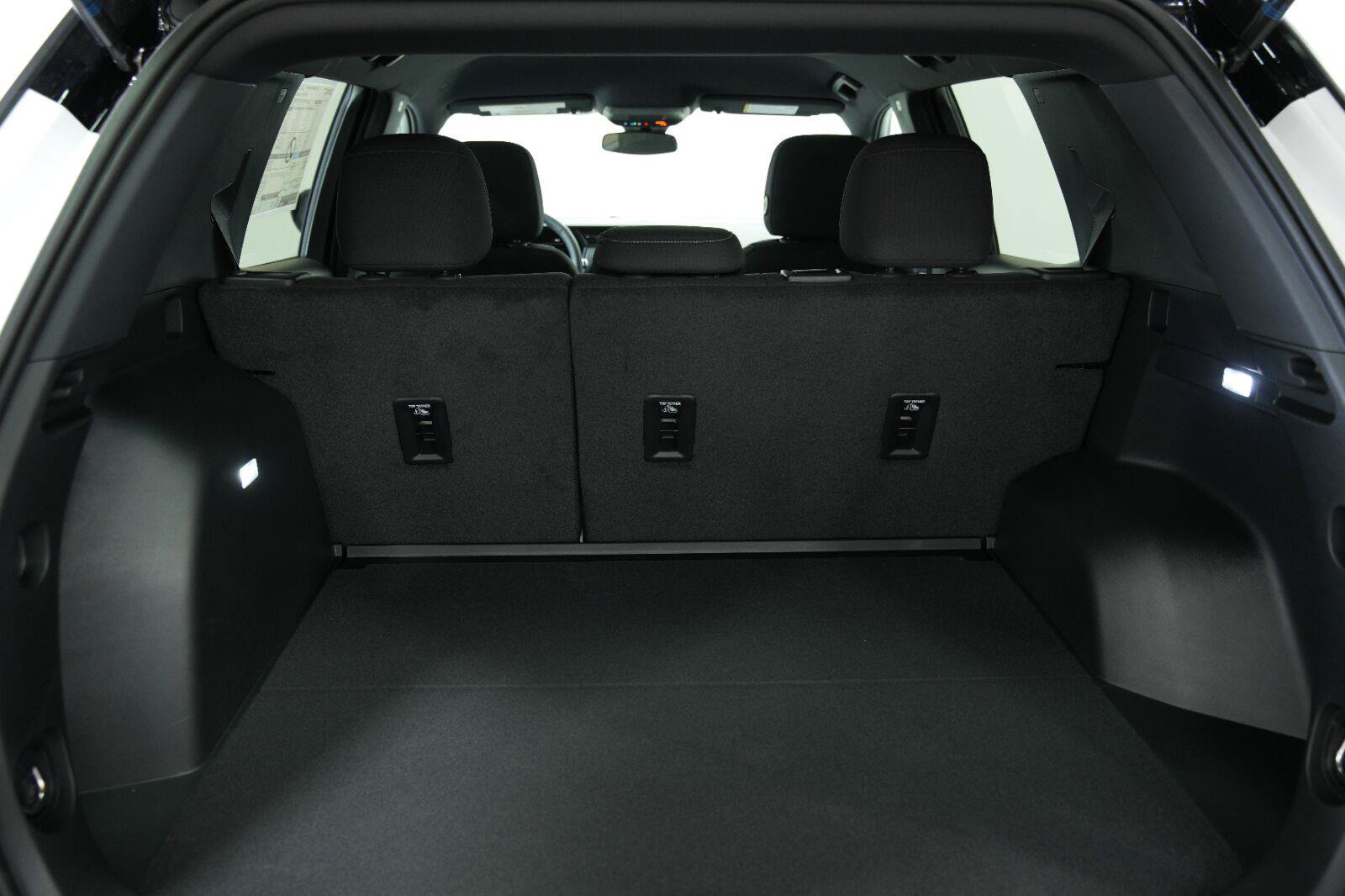 New 2027 GMC Terrain Elevation w/ Black Edition FWD image 13