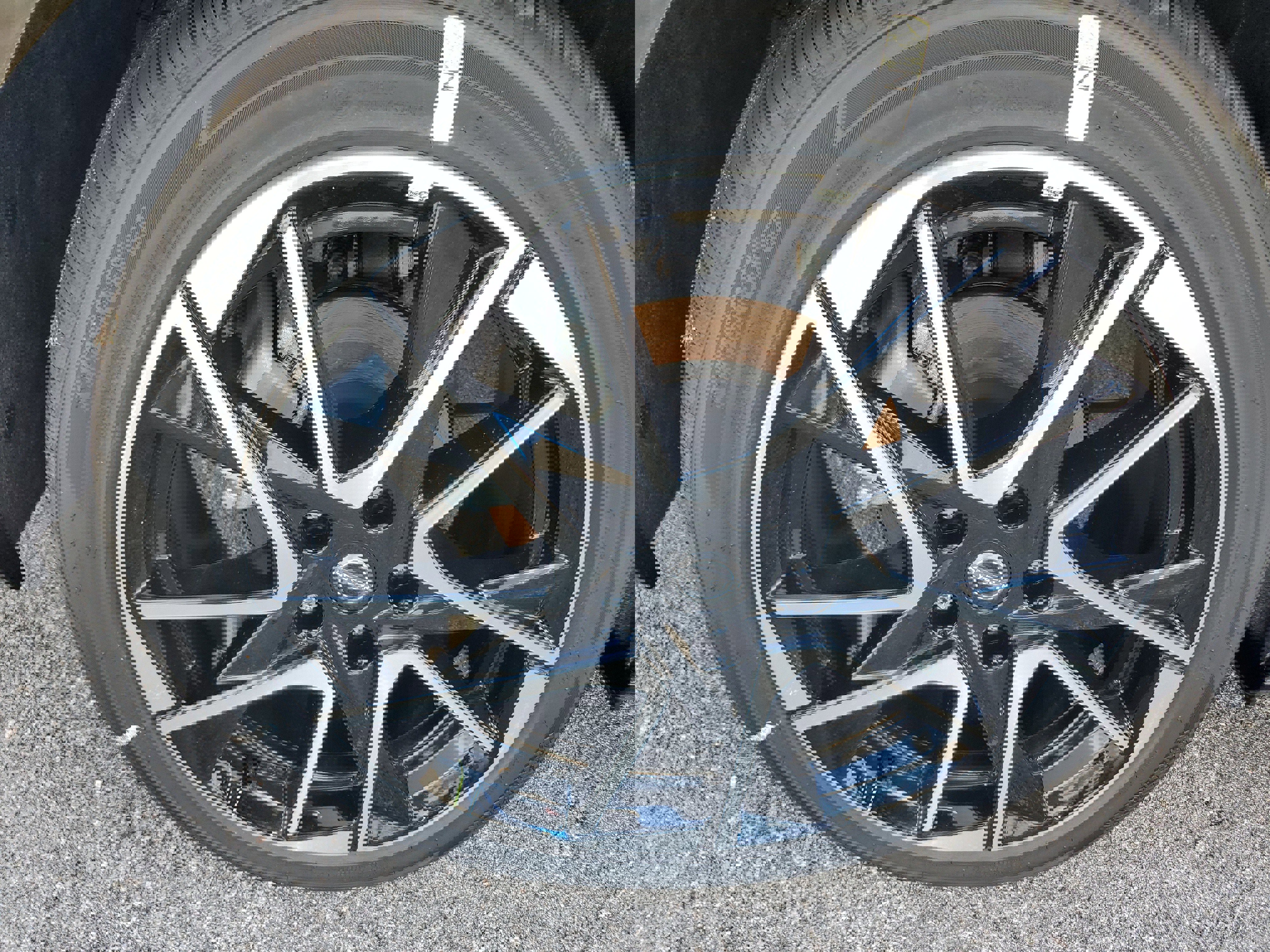 New 2025 Nissan Sentra SR w/ SR Premium Package image 9