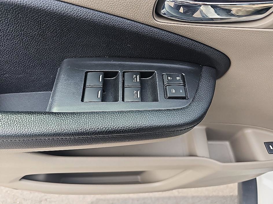 Used 2018 Honda Pilot EX-L image 11