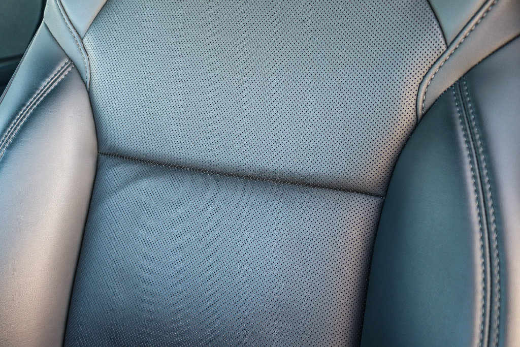 Used 2025 Tesla Model 3 Long Range RWD image 21
