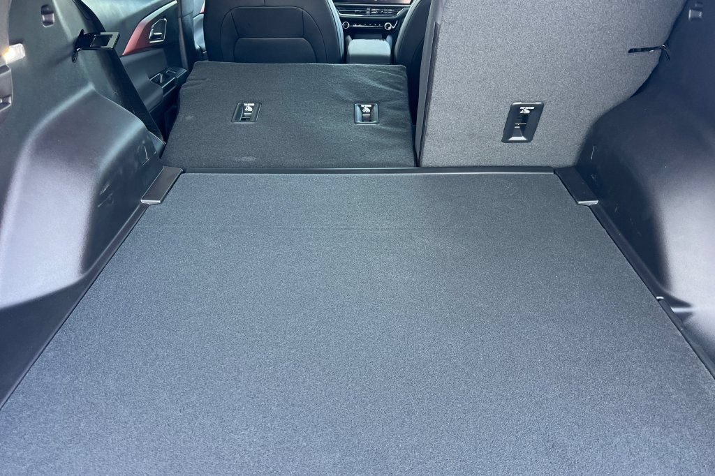 New 2026 Chevrolet Equinox EV RS w/ Convenience Package II FWD image 12