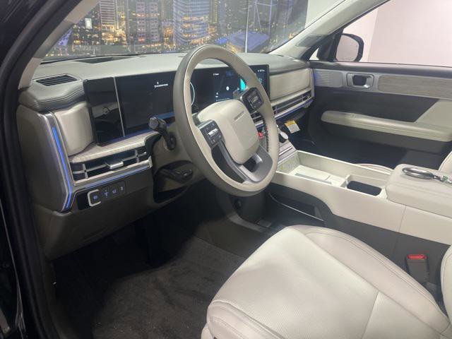 New 2025 Hyundai Santa Fe Calligraphy image 9