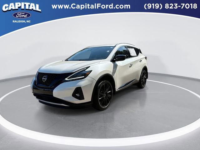 Used 2023 Nissan Murano SV w/ SV Midnight Edition Package FWD image 4