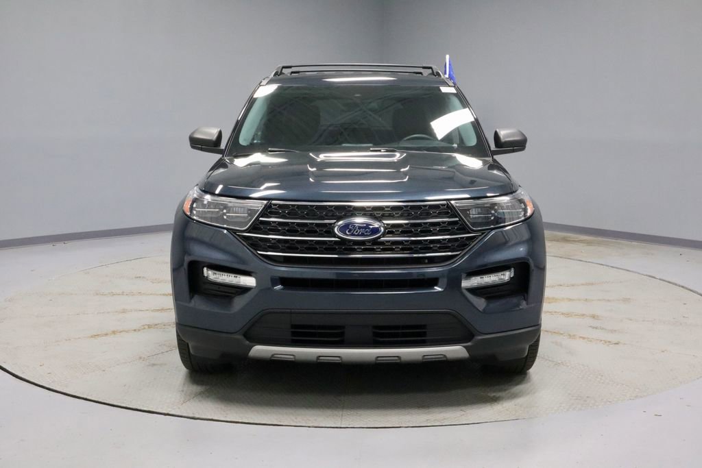 Certified 2022 Ford Explorer XLT w/ Equipment Group 202A image 6