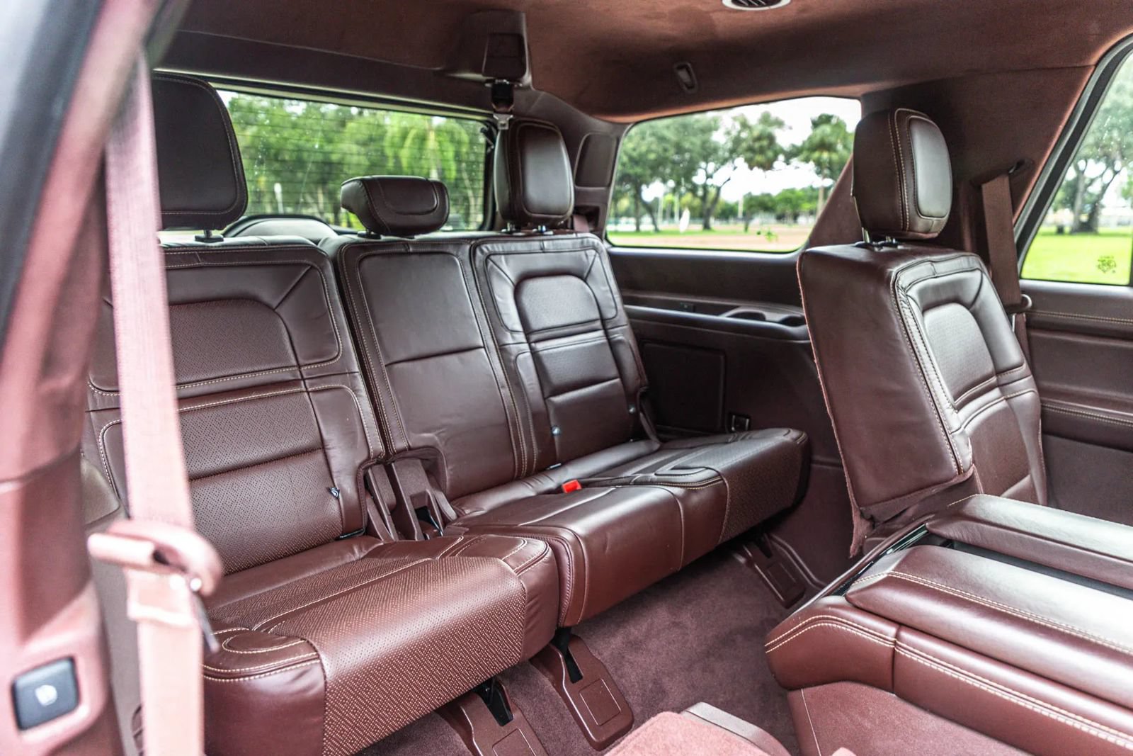 Used 2021 Lincoln Navigator Black Label AWD/4WD image 39
