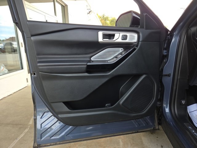 Used 2021 Ford Explorer Platinum w/ Equipment Group 601A image 98