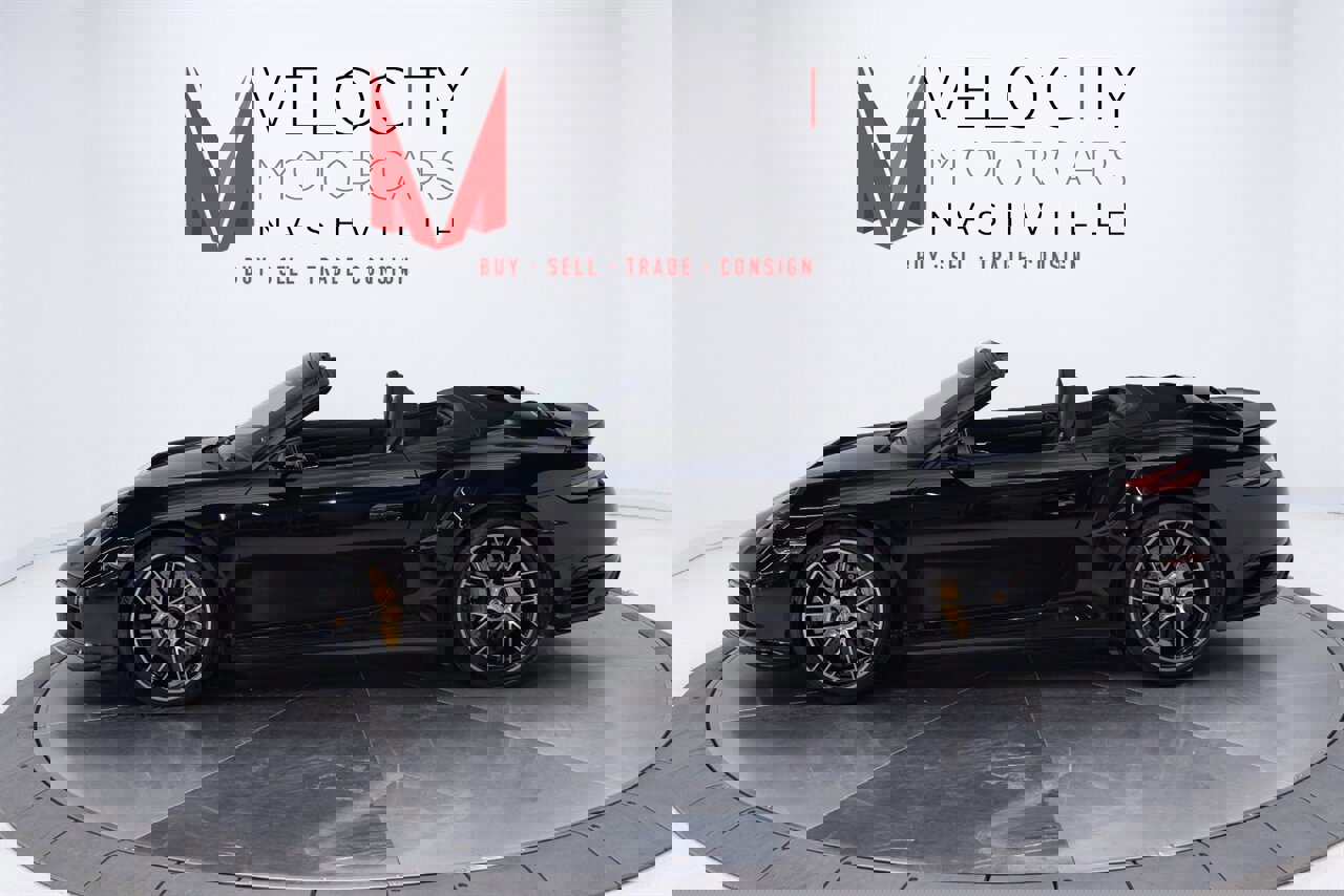 Used 2019 Porsche 911 Turbo S image 17