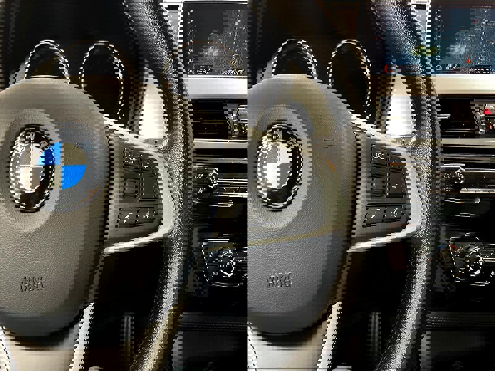 Used 2021 BMW X1 xDrive28i w/ Convenience Package image 24