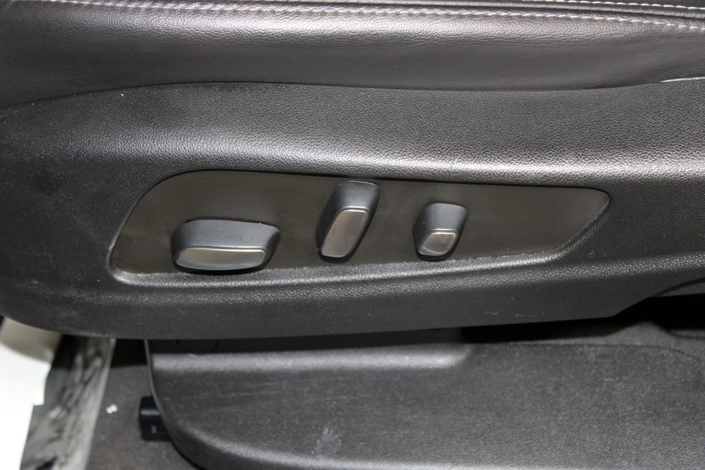 Used 2023 Cadillac XT5 Premium Luxury image 21