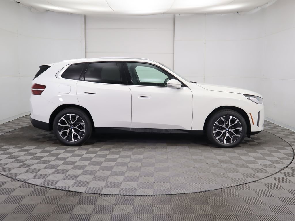 Certified 2025 BMW X3 xDrive30i w/ Convenience Package image 4