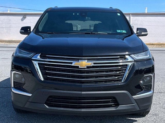 Used 2023 Chevrolet Traverse LT AWD/4WD image 4