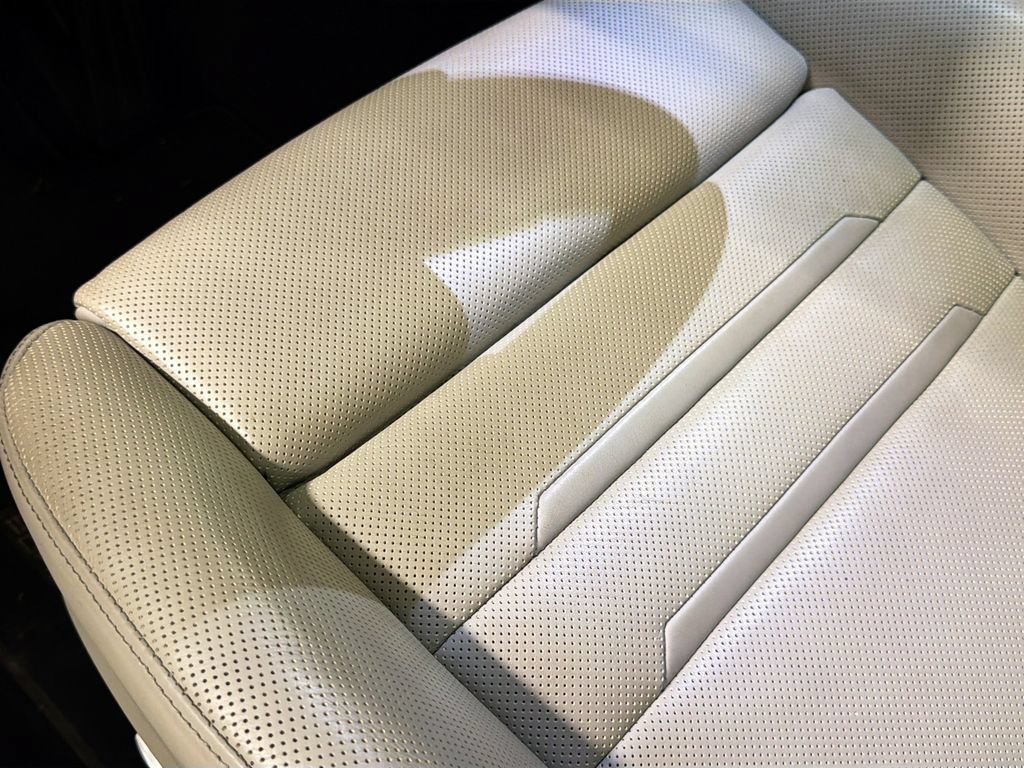 Certified 2021 Porsche Panamera image 21