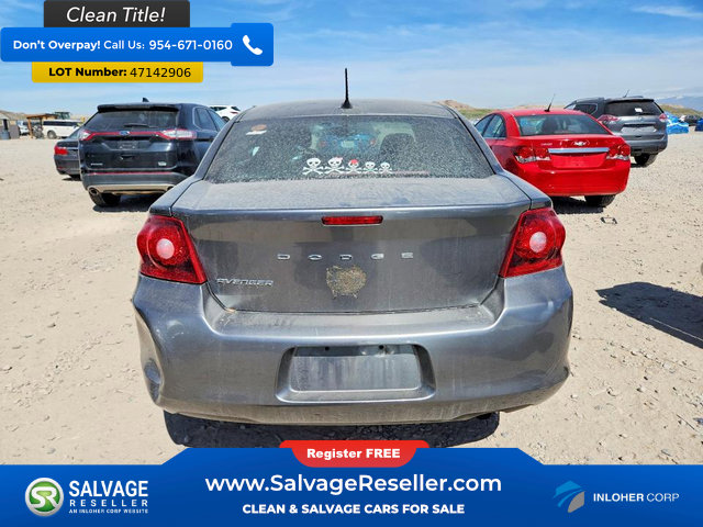 Used 2013 Dodge Avenger SE image 5