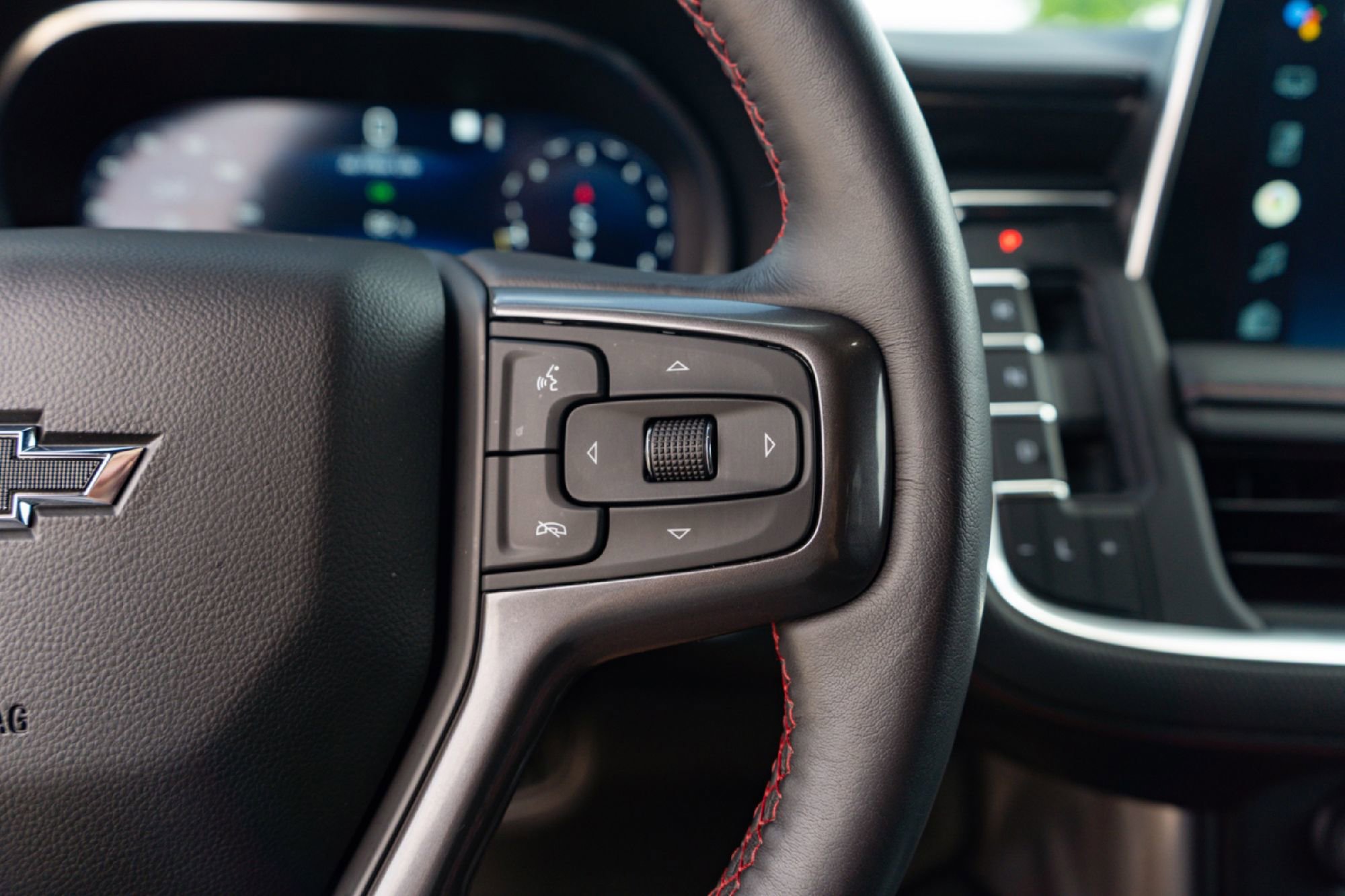 Used 2022 Chevrolet Tahoe RST w/ Luxury Package image 11