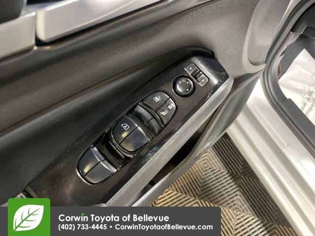 Used 2024 Nissan Altima 2.5 SR image 11