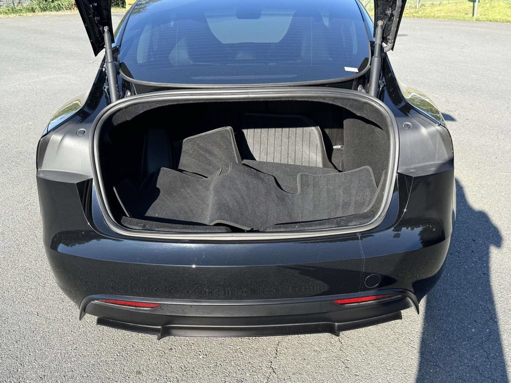 Used 2024 Tesla Model 3 Performance AWD/4WD image 16