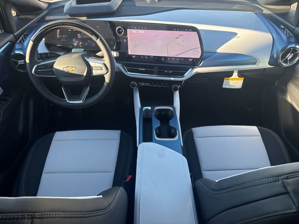 New 2026 Chevrolet Equinox EV LT image 14