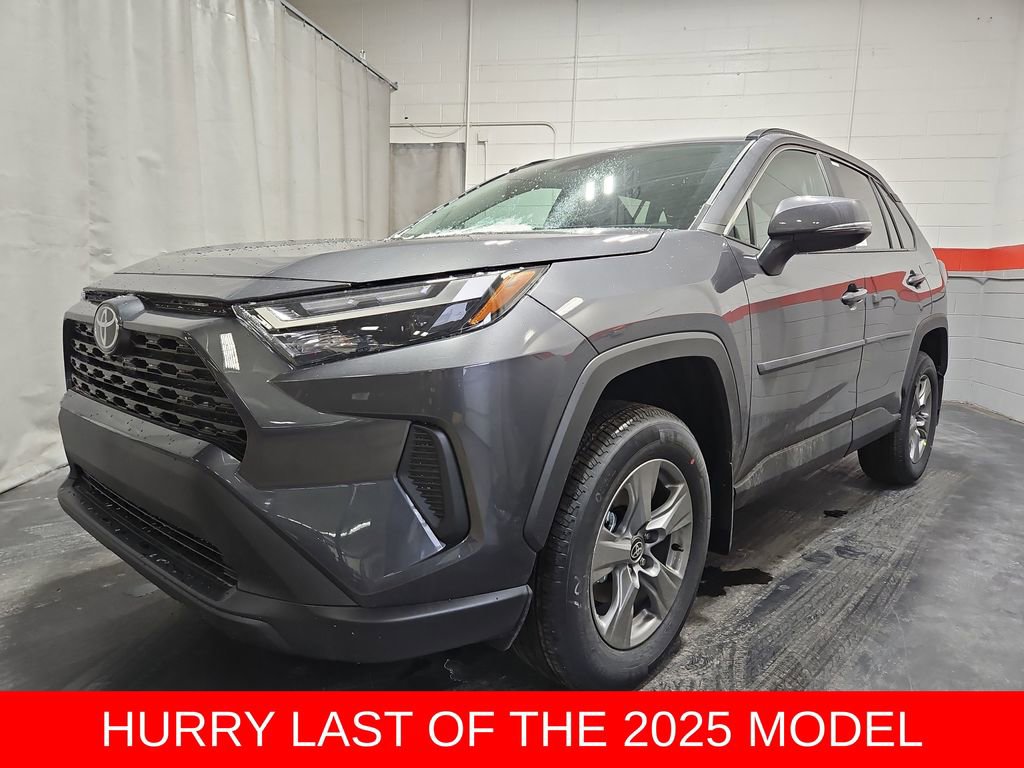 New 2025 Toyota RAV4 XLE image 3
