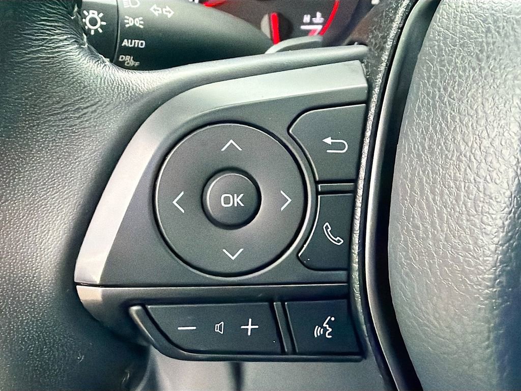 Used 2023 Toyota Camry XSE image 34