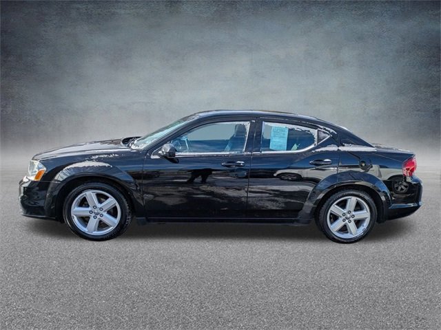Used 2013 Dodge Avenger SXT image 7