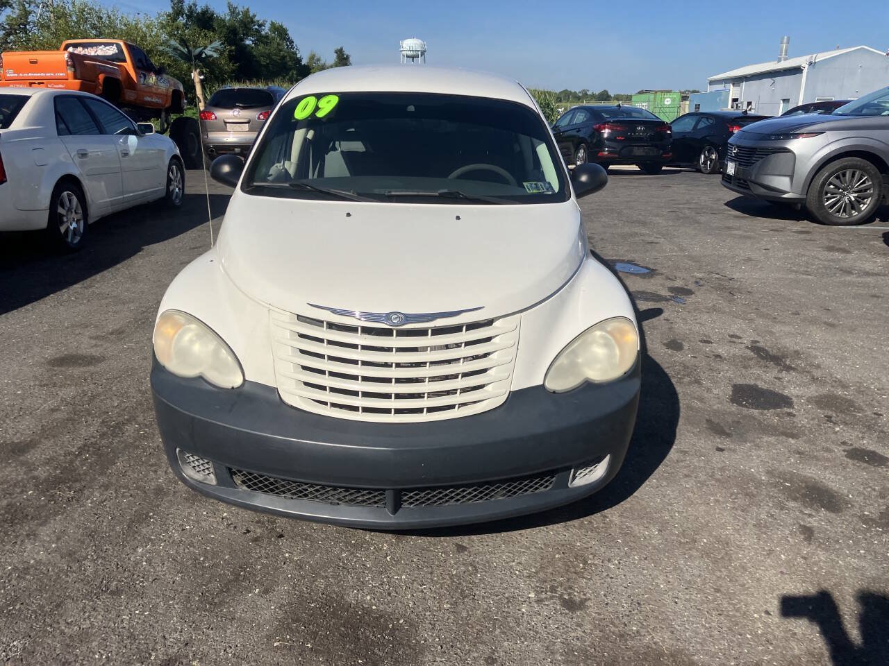Used 2009 Chrysler PT Cruiser FWD image 3