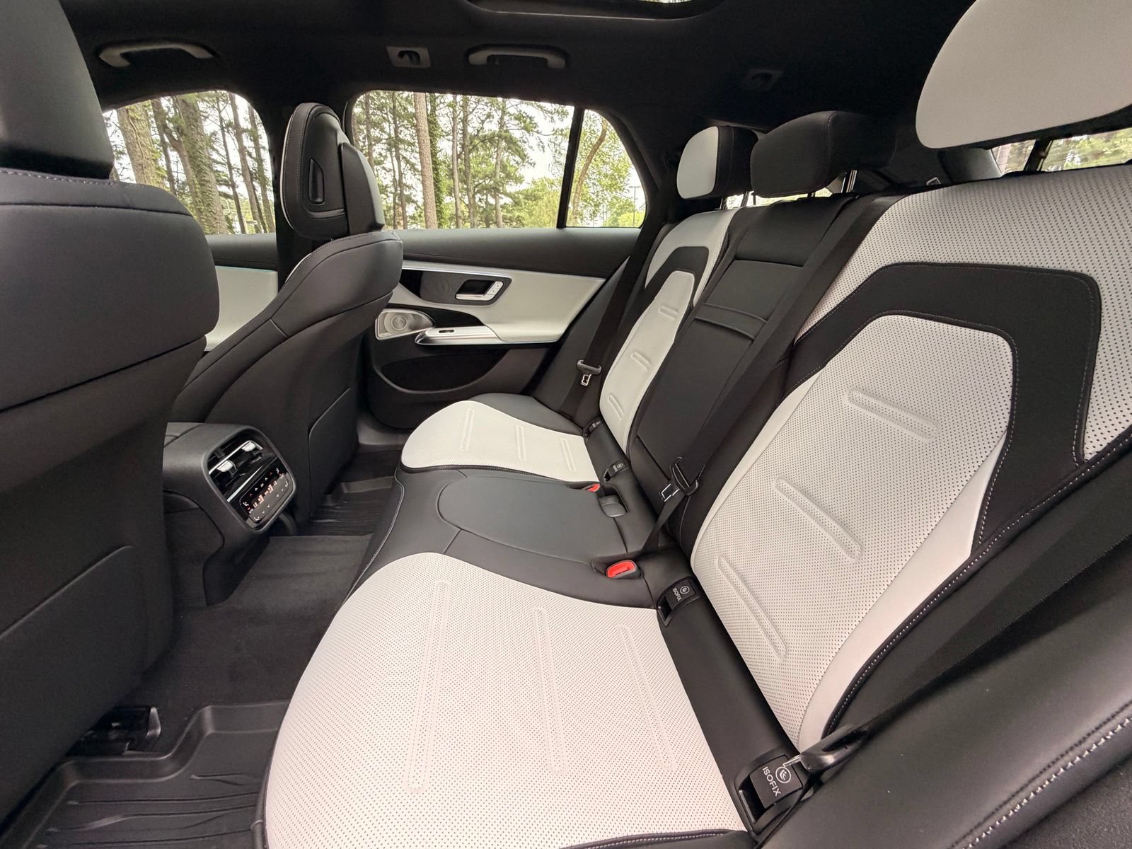 New 2026 Mercedes-Benz E 53 AMG e 4MATIC Wagon image 14