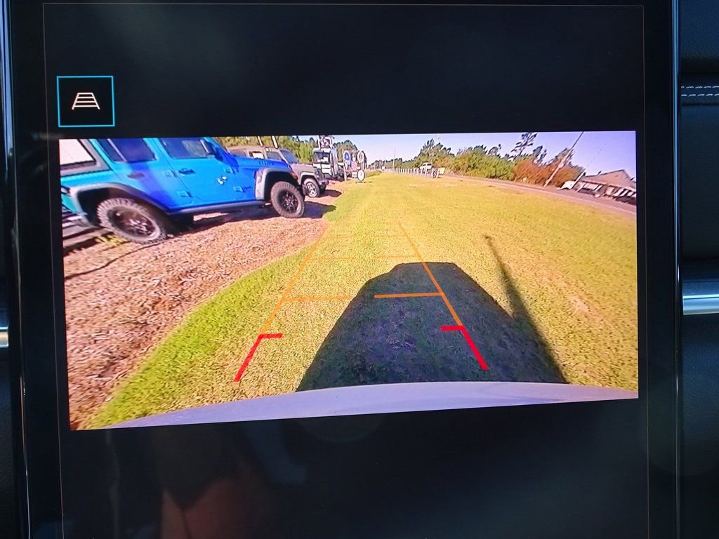 Used 2025 GMC Terrain Elevation image 31