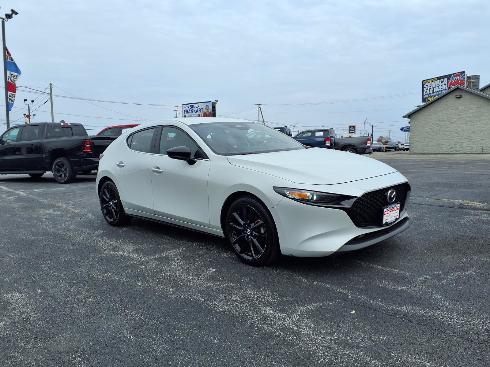 Used 2024 MAZDA MAZDA3 s FWD image 3