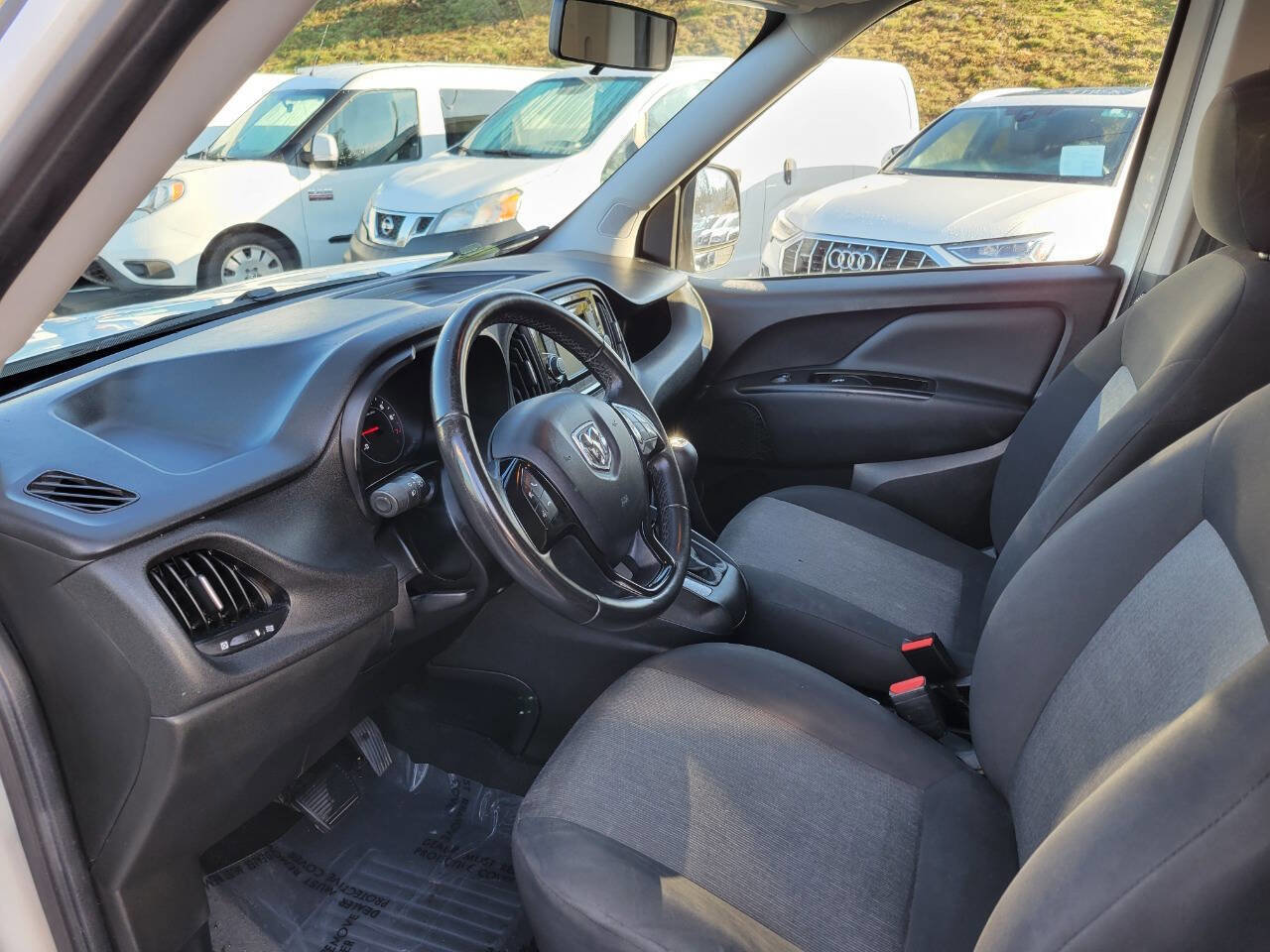 Used 2021 RAM ProMaster City Tradesman SLT image 13
