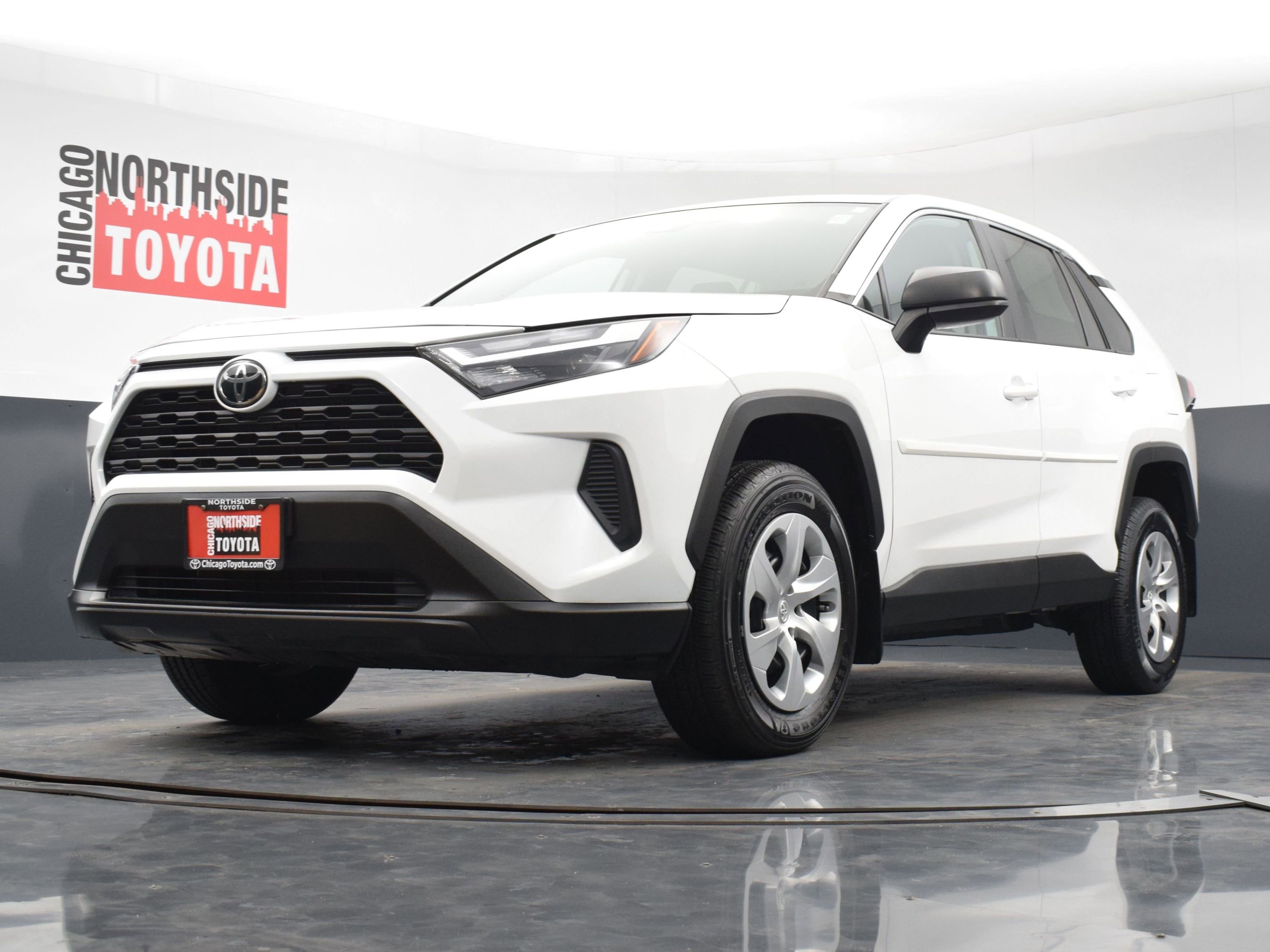 Used 2023 Toyota RAV4 LE image 30