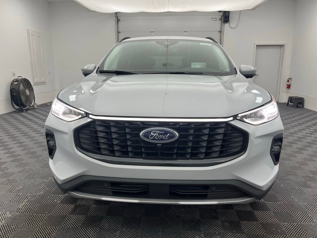 New 2026 Ford Escape SE w/ PHEV Premium Package image 12