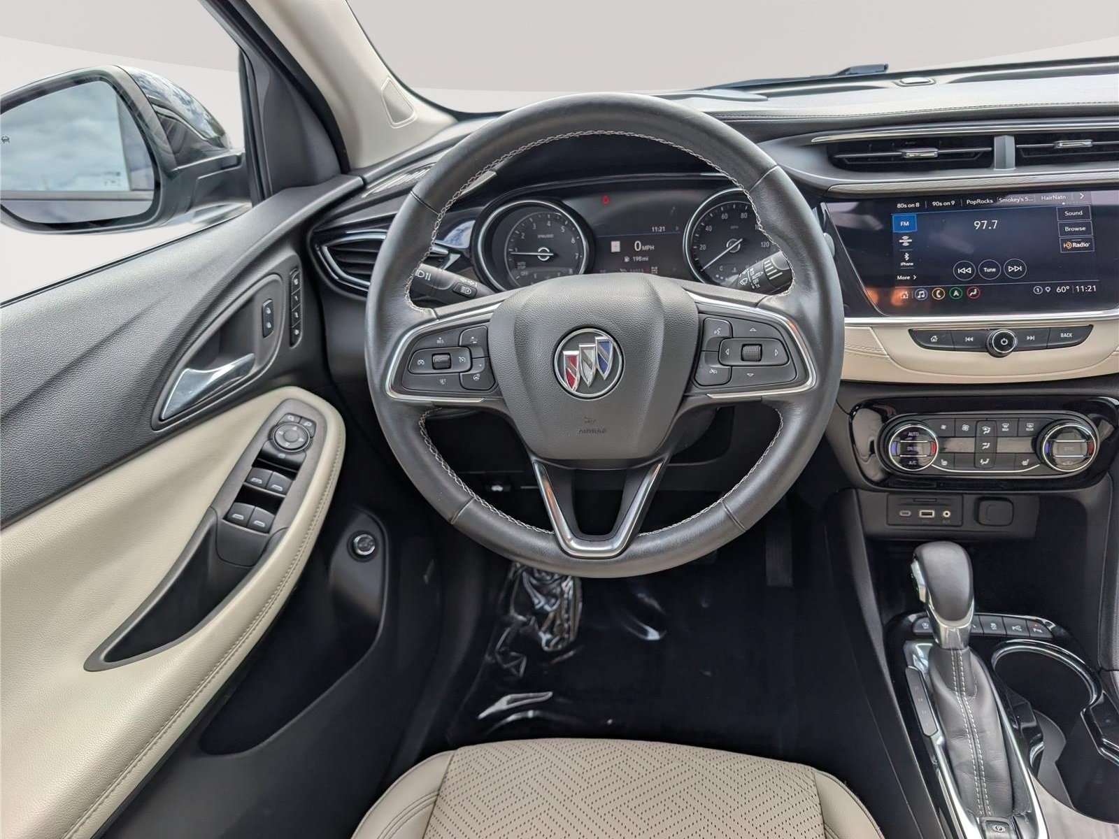 Used 2022 Buick Encore GX Essence w/ Advanced Technology Package AWD/4WD image 17