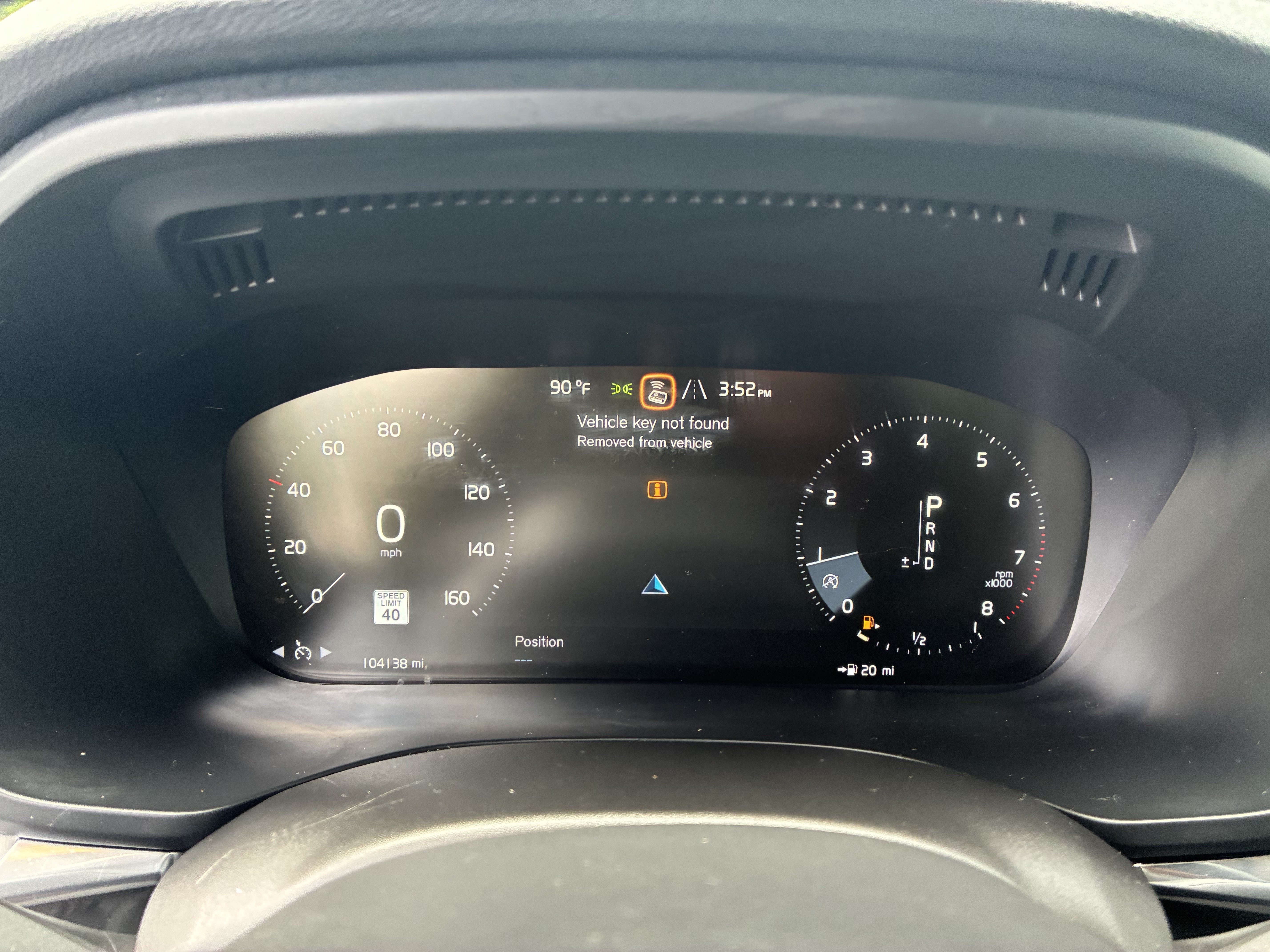 Used 2019 Volvo XC60 T5 Momentum w/ Multimedia Package AWD/4WD image 30