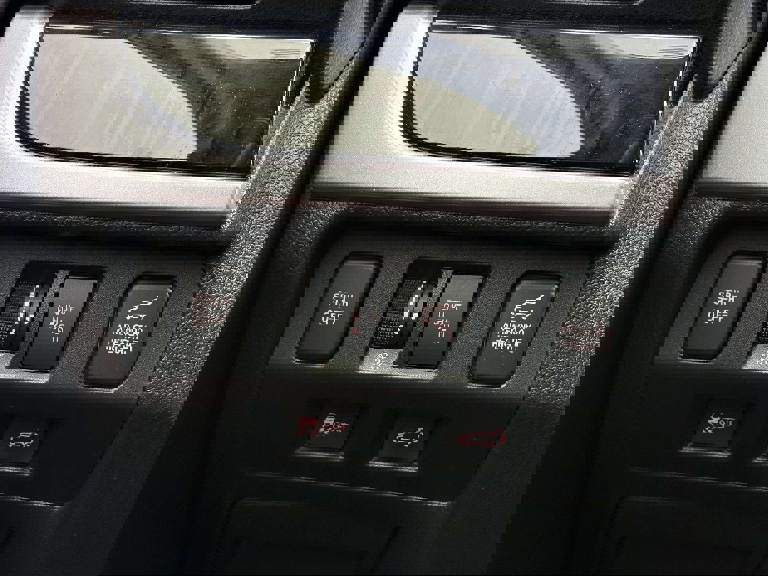 Used 2017 Subaru Forester 2.5i Touring image 17