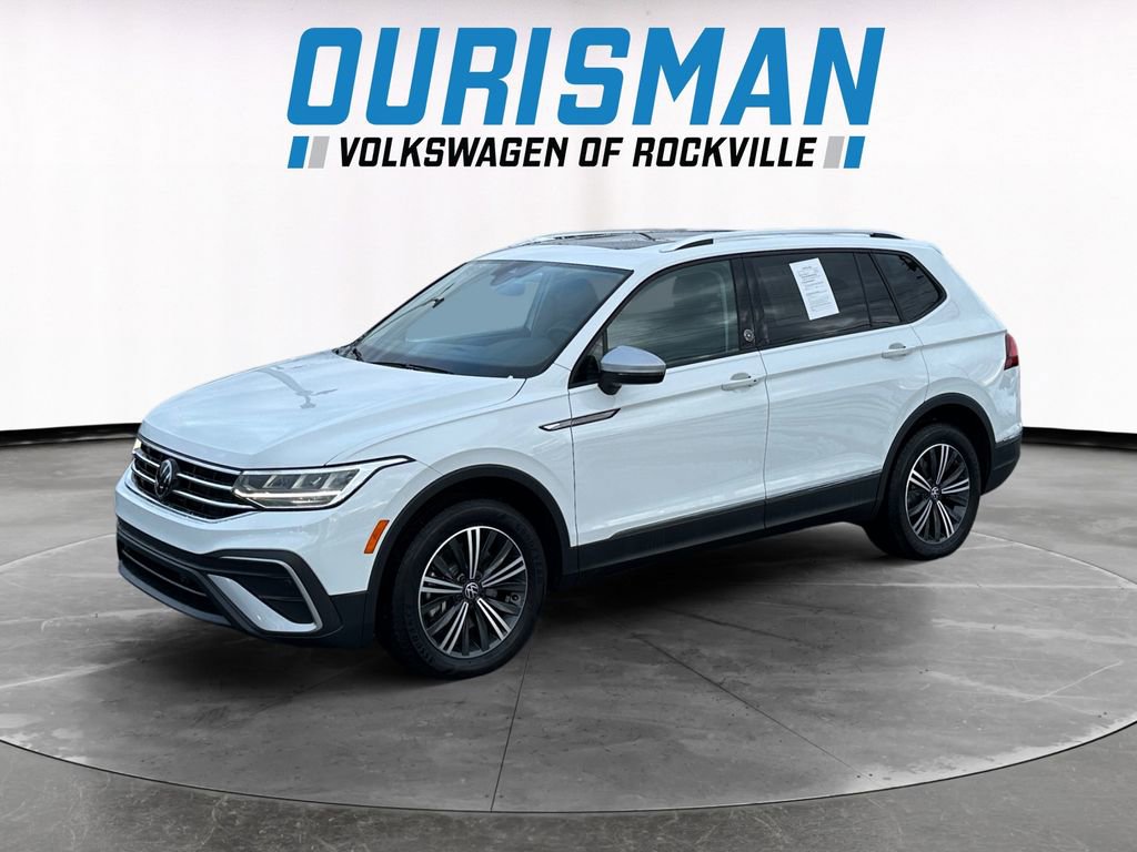 Used 2024 Volkswagen Tiguan Wolfsburg Edition image 2