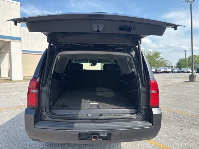 Used 2015 Chevrolet Suburban LT RWD image 13