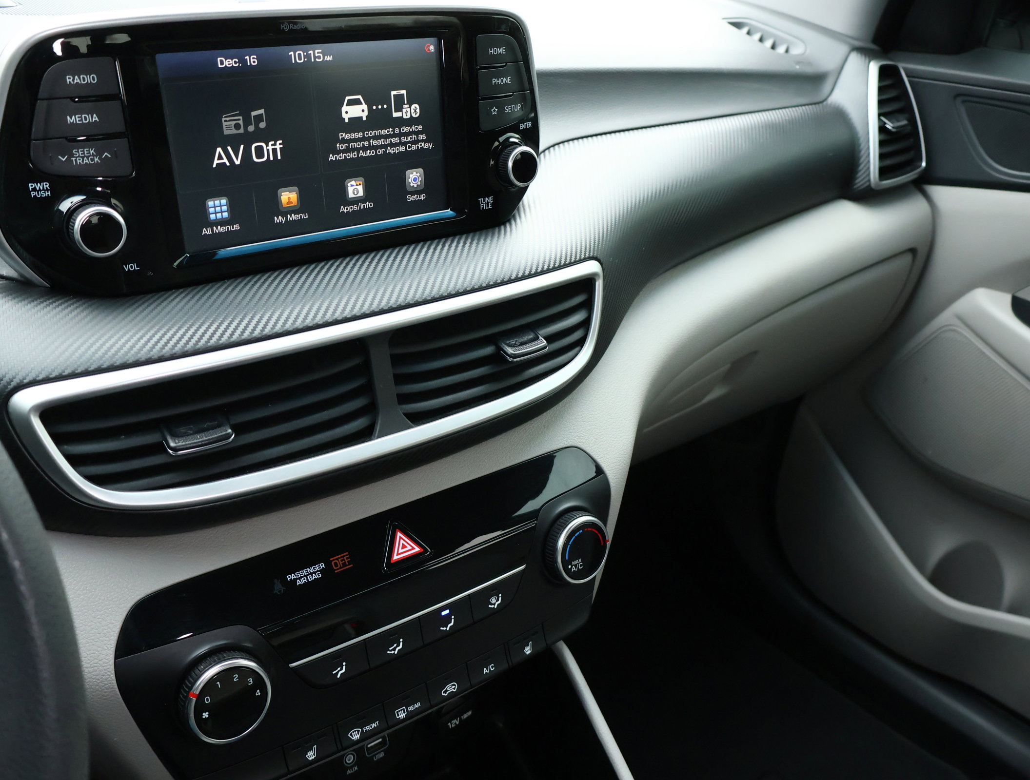 Used 2021 Hyundai Tucson Value w/ Cargo Package image 17